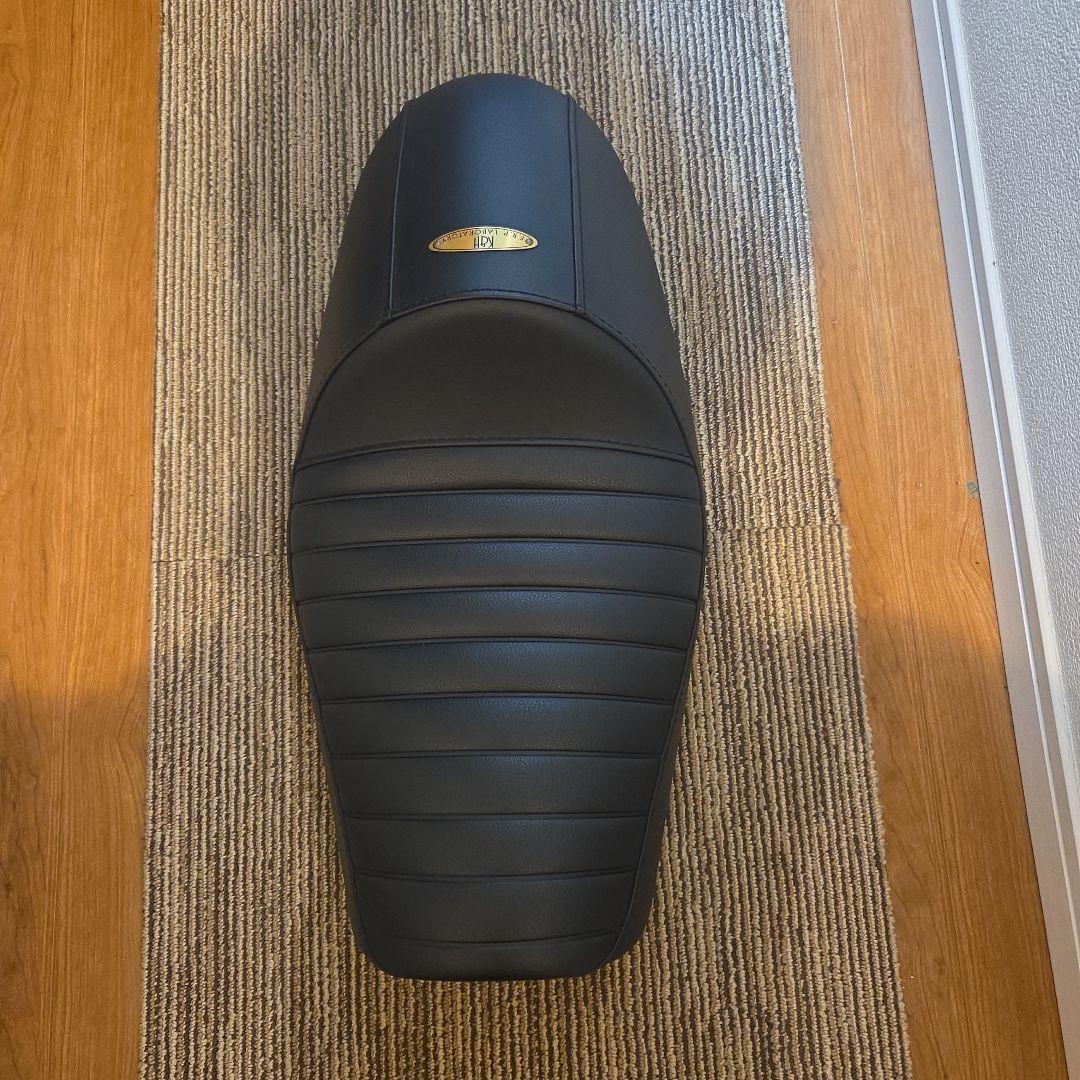 K&H GB350 カフェレーサー　タックロールシングルシート