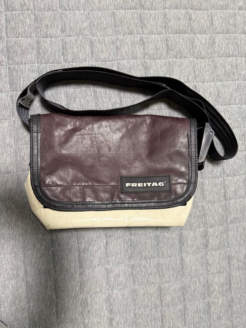 フライターグ ショルダーバッグ