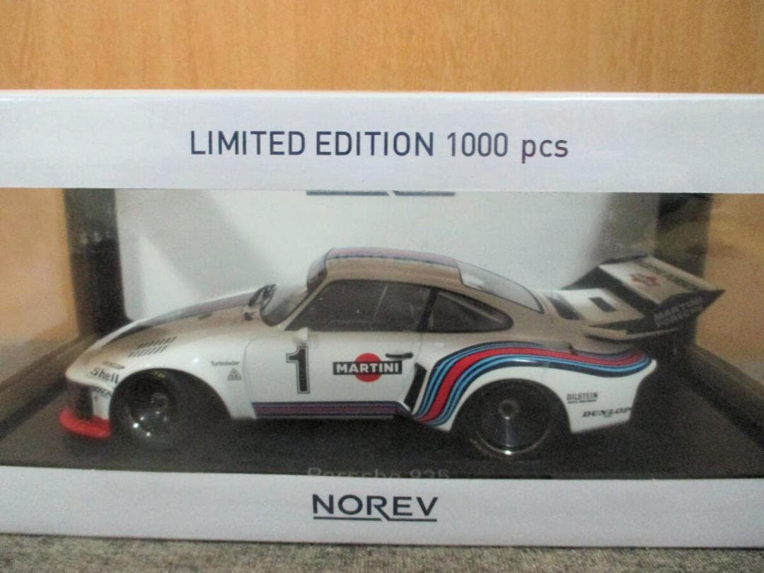 1/18 ポルシェ 935 マルティニ #1 ウィナー 6hDijon1976