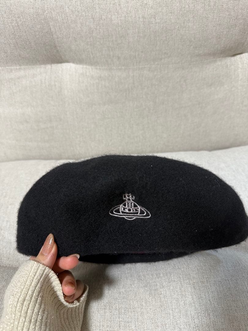 ヴィヴィアン Vivienne Westwood ベレー帽 - メルカリ