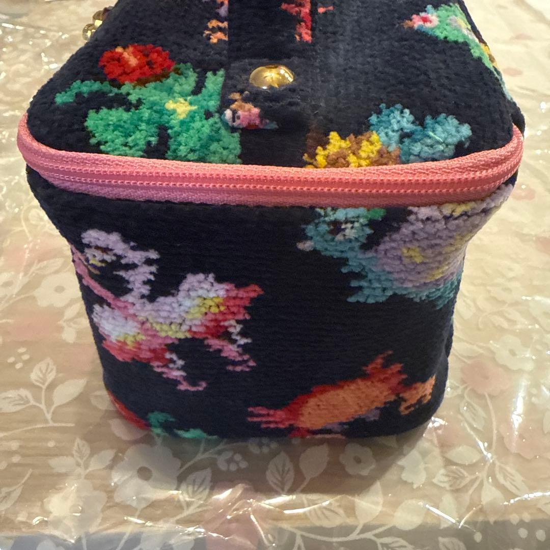 FEILER フェイラー 神崎恵コラボ バニティ （ネイビー） - メルカリ