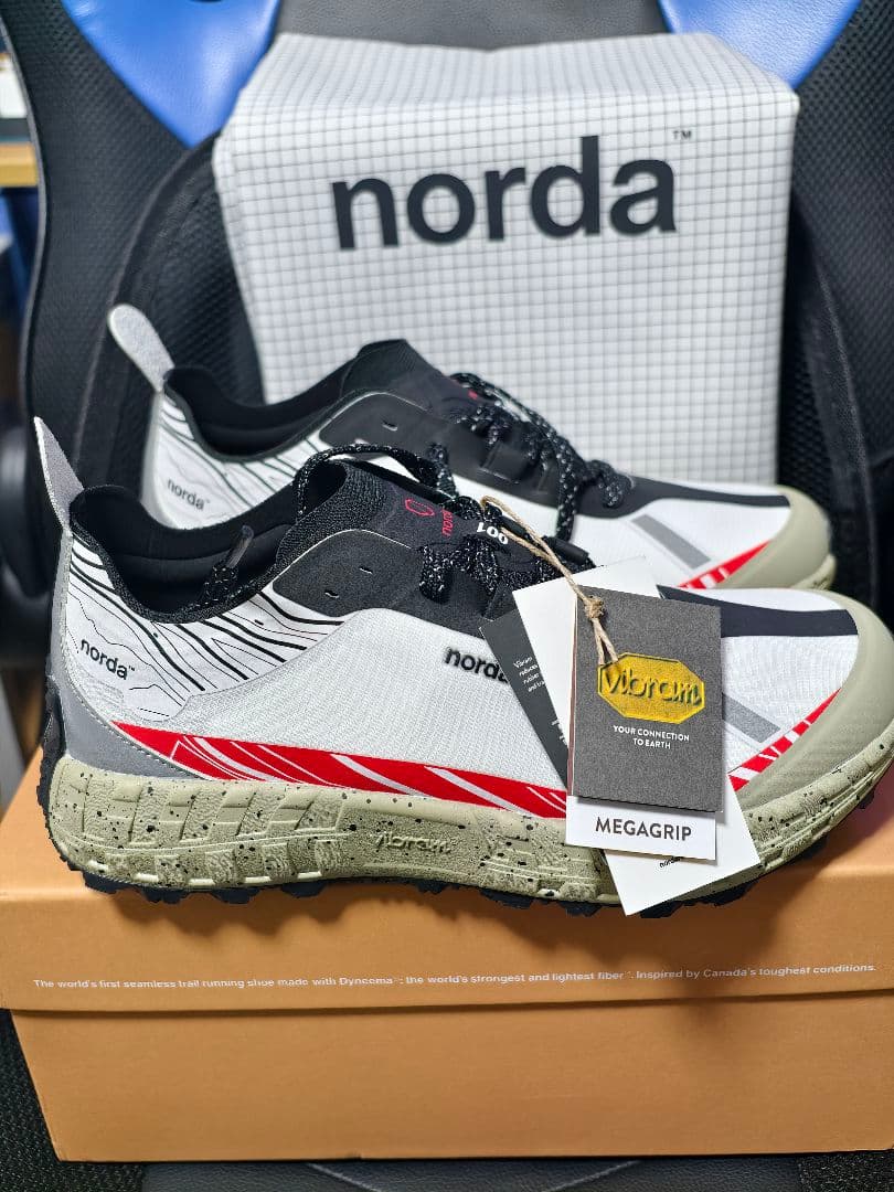 栗*ん様 norda 001 magma マグマ MEGAGRIP トレイルシュ