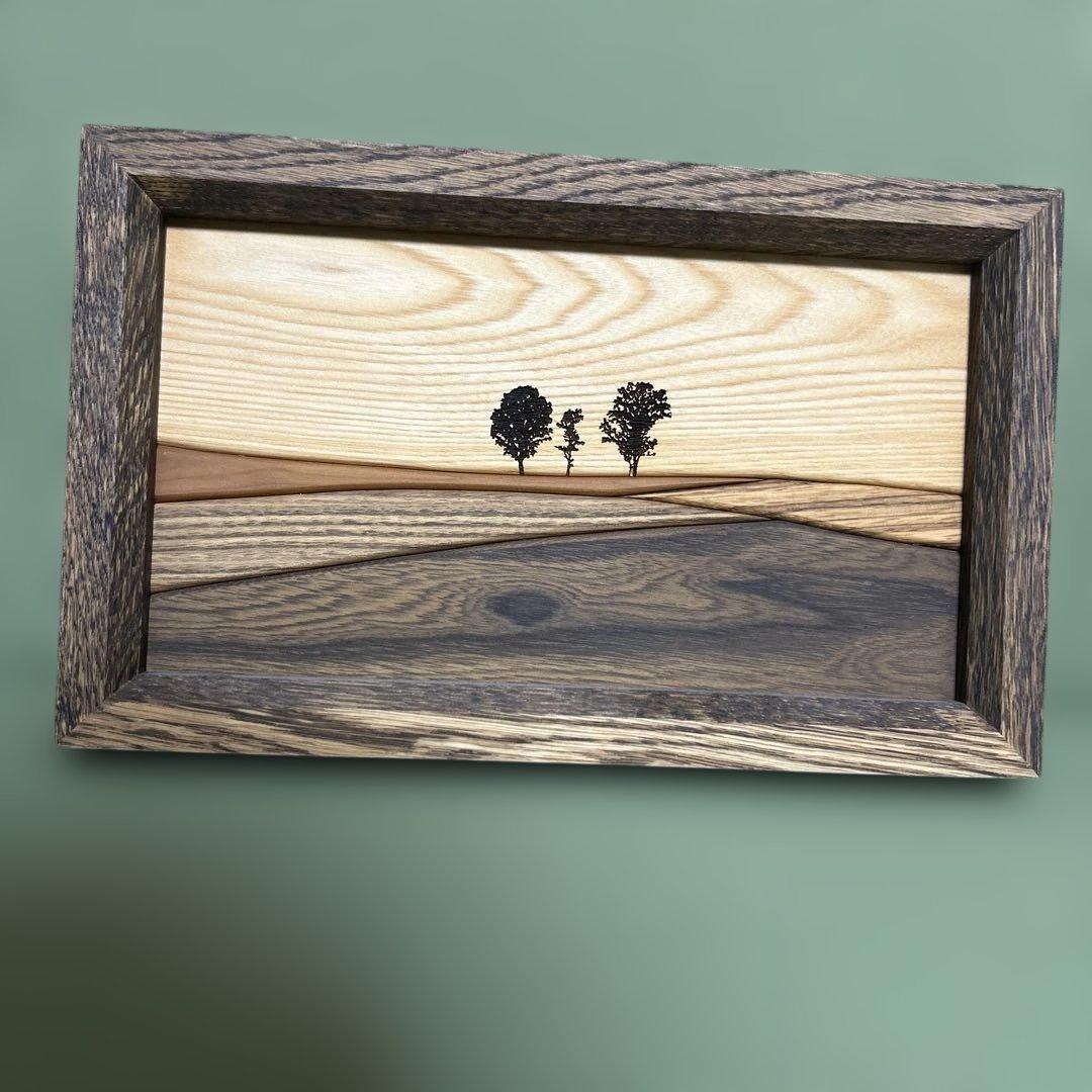 貴妃花 木製 壁飾り 美瑛 北海道 組み木の絵 貴妃花 木製 壁飾り 美瑛 北海道 組み木の絵 作品の特徴 - RUSTIC 貴妃花