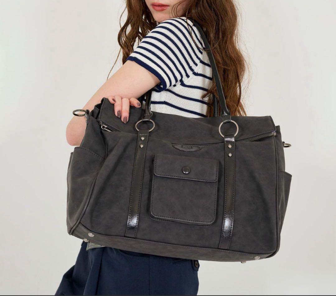 ばなな 　TINA：JOJUN ショルダー付き トラベルバッグ