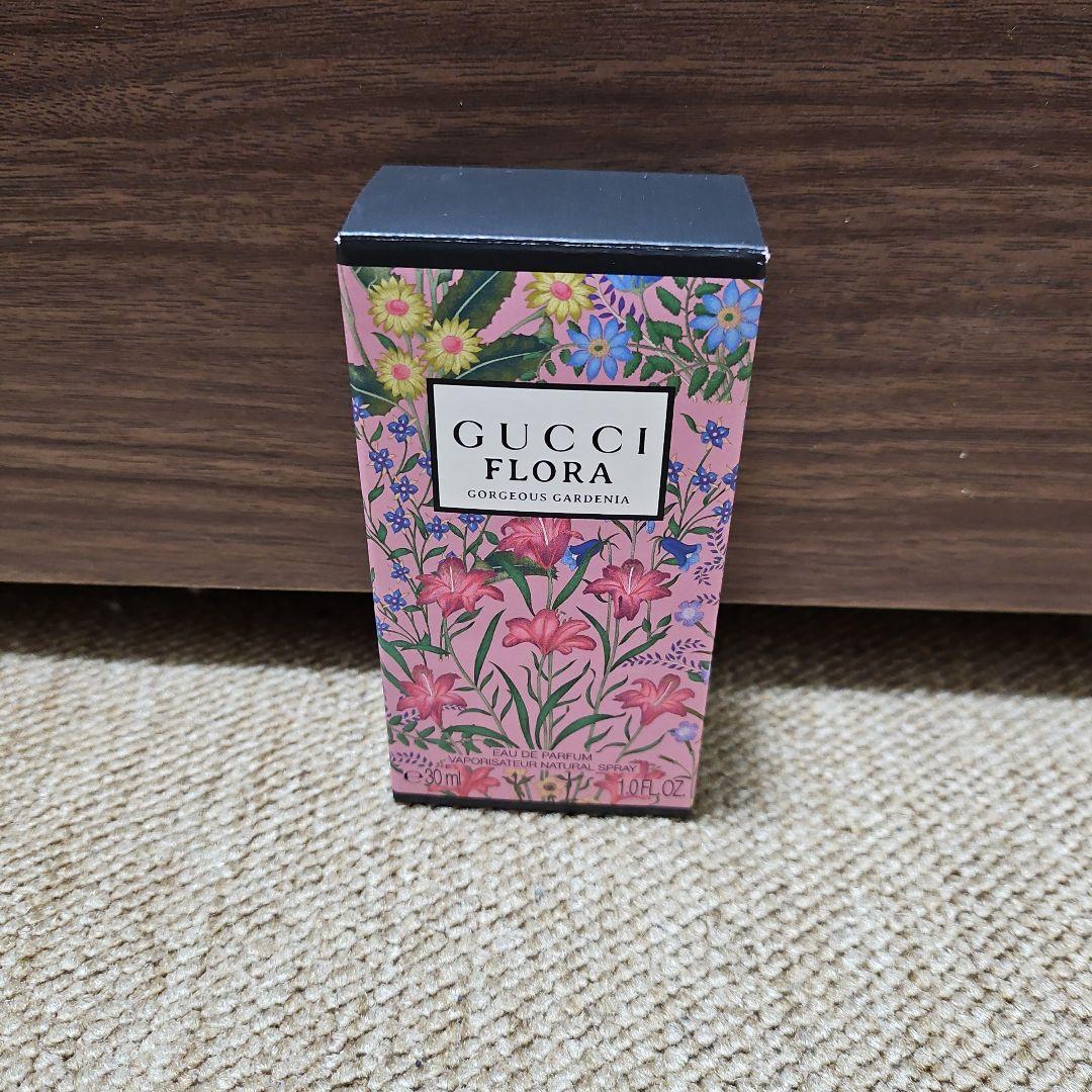 グッチ　フローラゴージャスガーデニア　オードパルファム