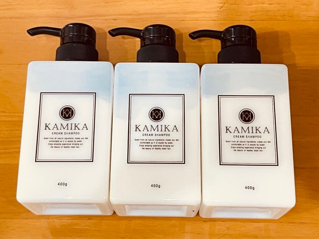 カミカ 黒髪クリームシャンプー KAMIKA 400g