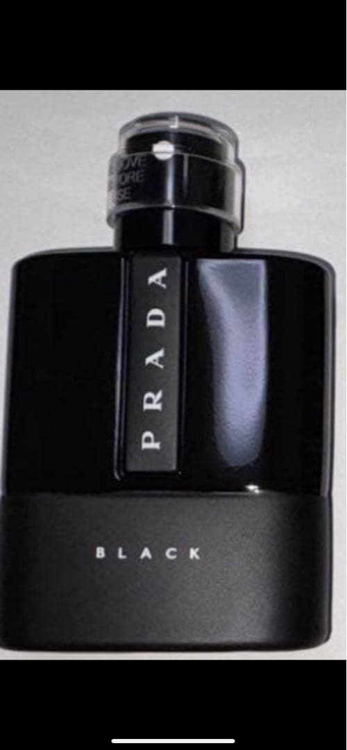 激安‼️期間限定プラダ ルナロッサ ブラック 残量9割100mL オーデパルファム