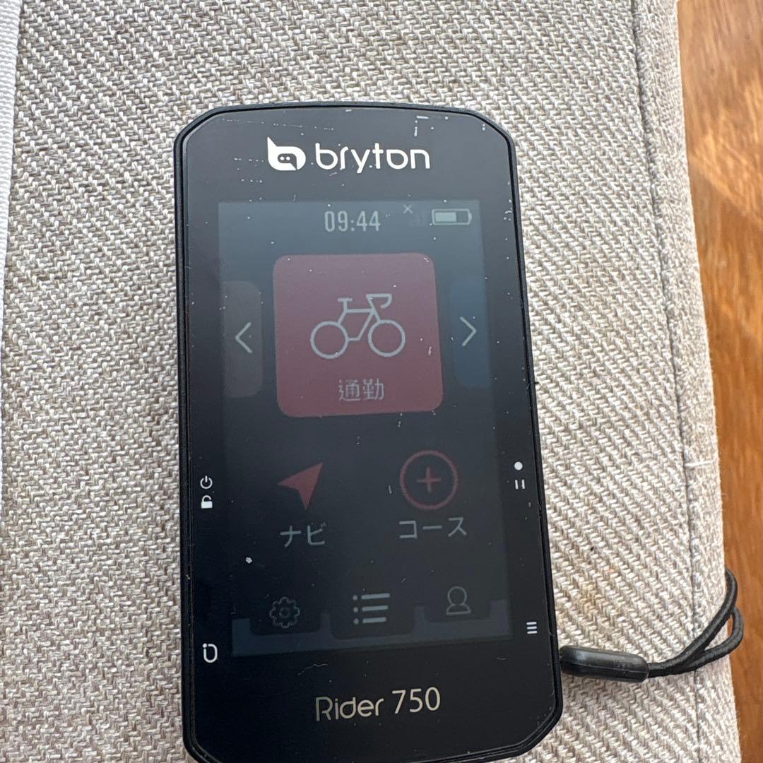 Bryton Rider 750 サイクルコンピューター 本体