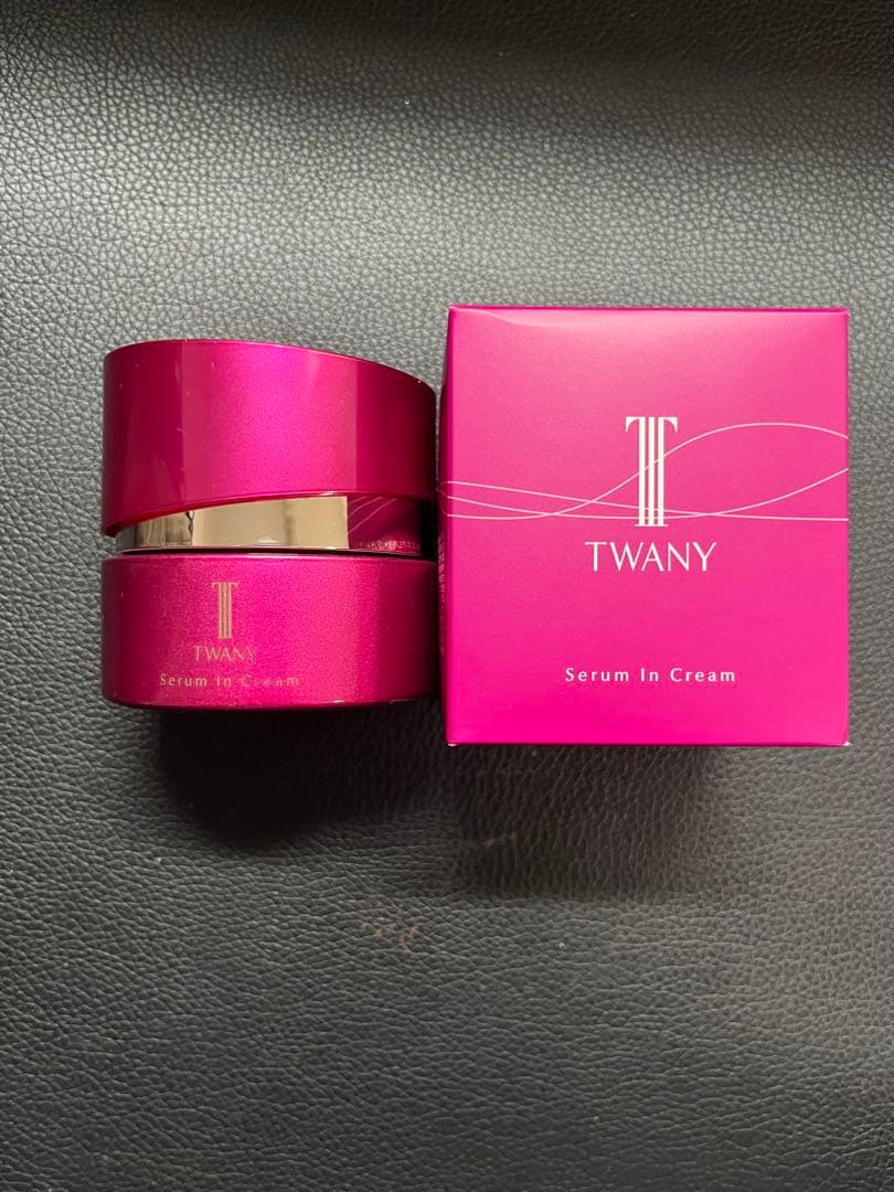 TWANY セラムインクリーム 30g