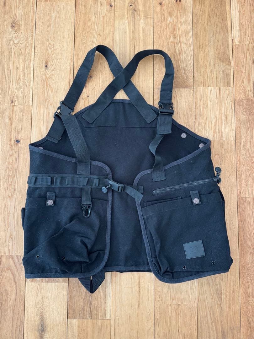 neru design works ネルベスト（大人用）ブラック - メルカリ