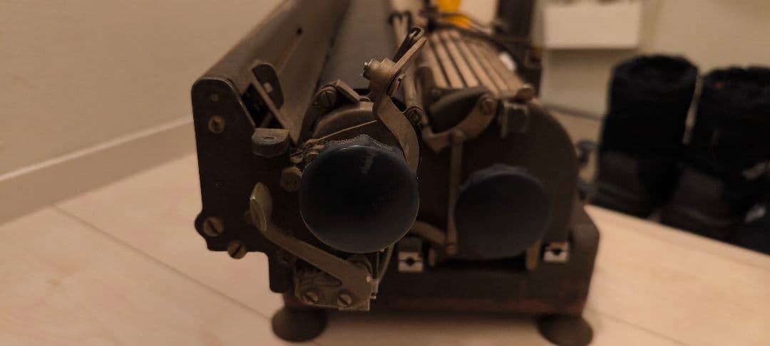 昭和レトロ 東芝 和文タイプライター 1400FL 動作未確認 - メルカリ