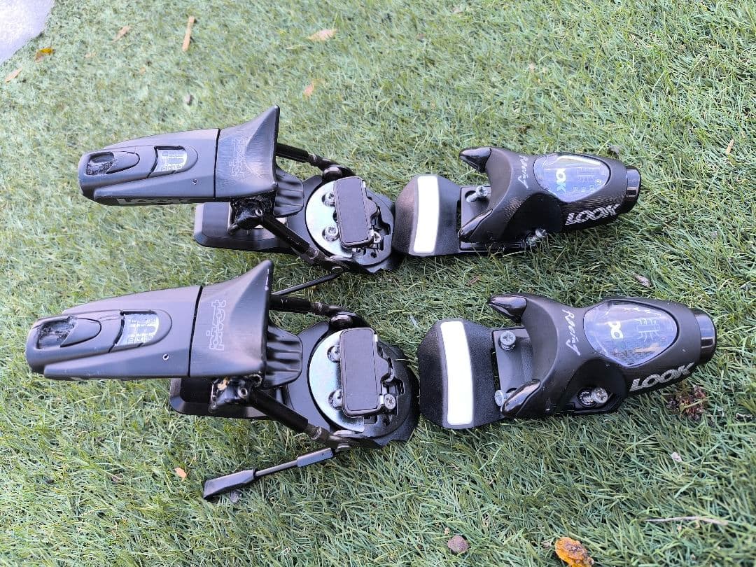 タッキー様専用 LOOK Pivot 18 ビンディング ルック P18