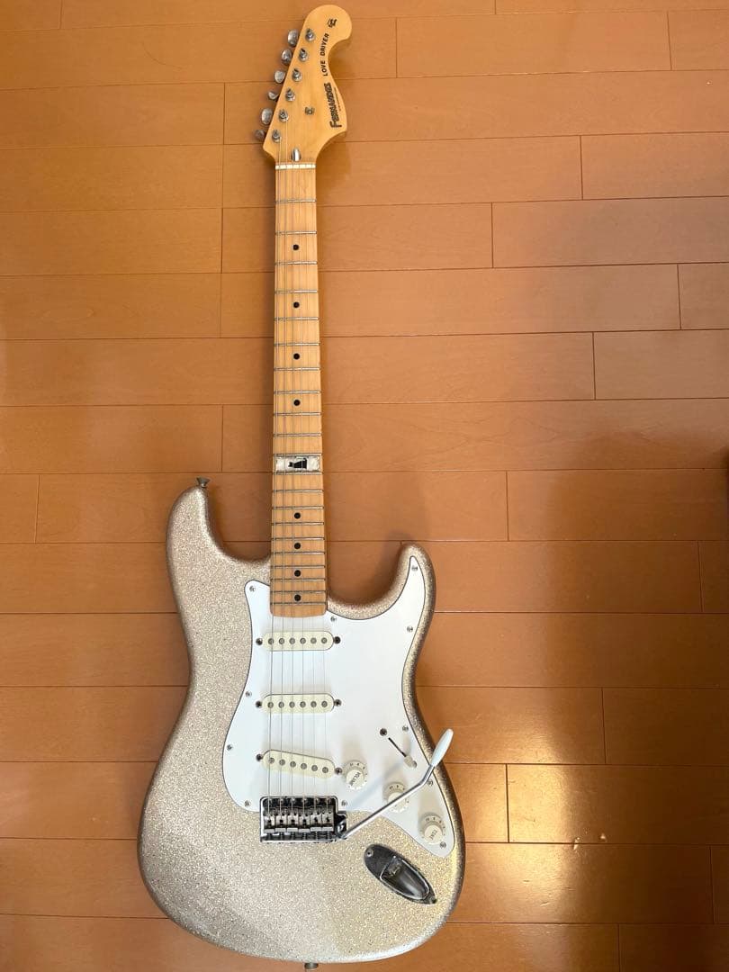 FERNANDES LOVE D LD-85KK ラルク　kenモデル FERNANDES LA-85KK L'Arc~en~Ciel KEN SIGNATURE MODEL MAPLE BODY.11A