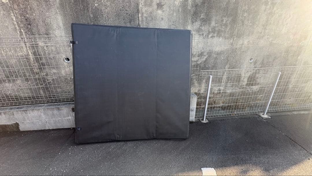 RUGGED COVER ハイラックス トノカバー