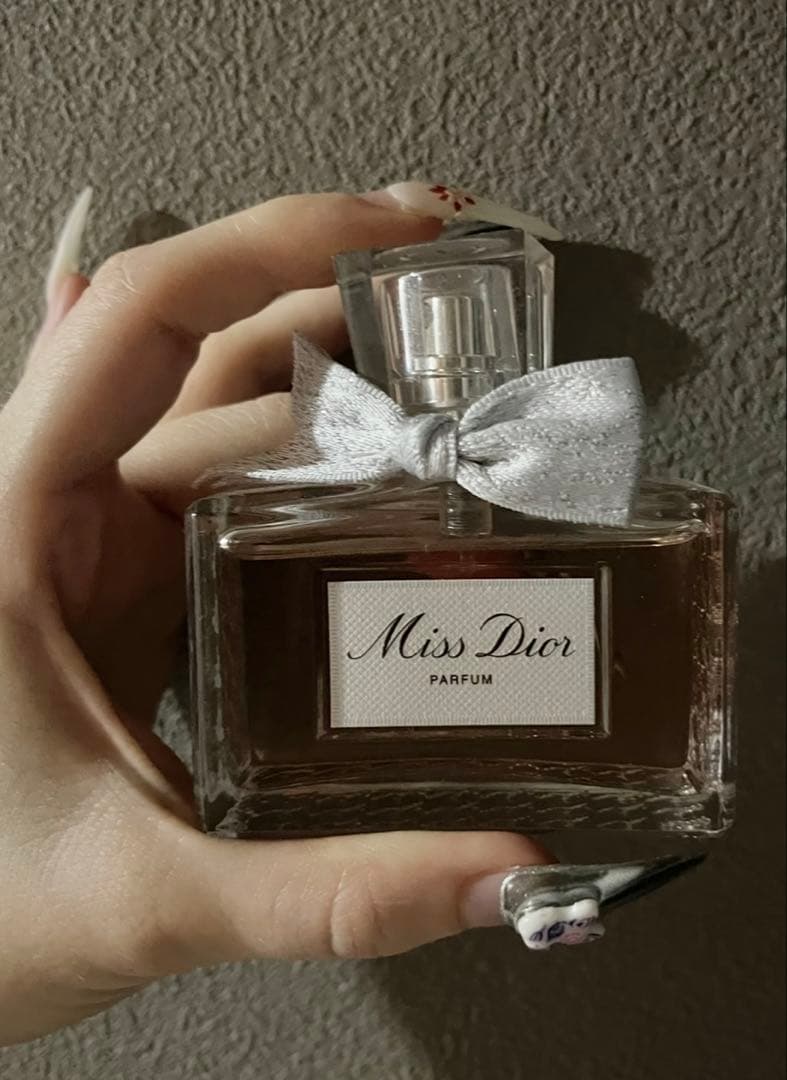 Miss Dior PARFUM 香水