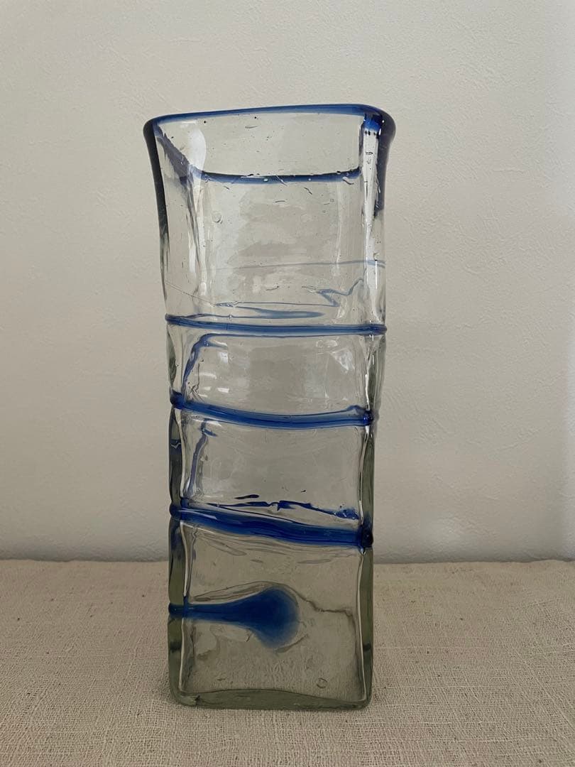 沖縄　稲嶺盛吉　希少　1980年代作　角形フラワーベース 2026年最新】稲嶺盛吉 花瓶の人気アイテム - メルカリ