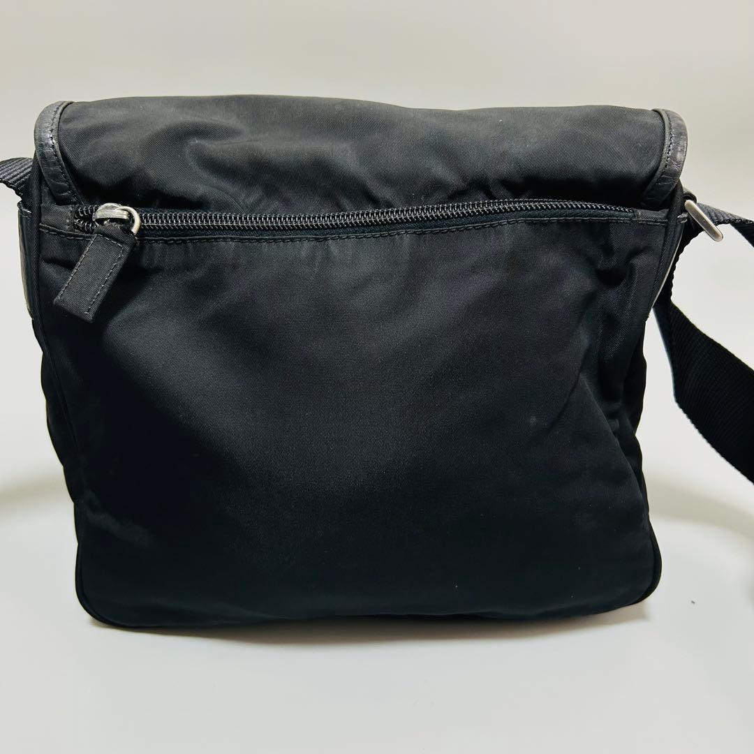 PRADA プラダ テスートナイロン クロスボディ ショルダーバッグ
