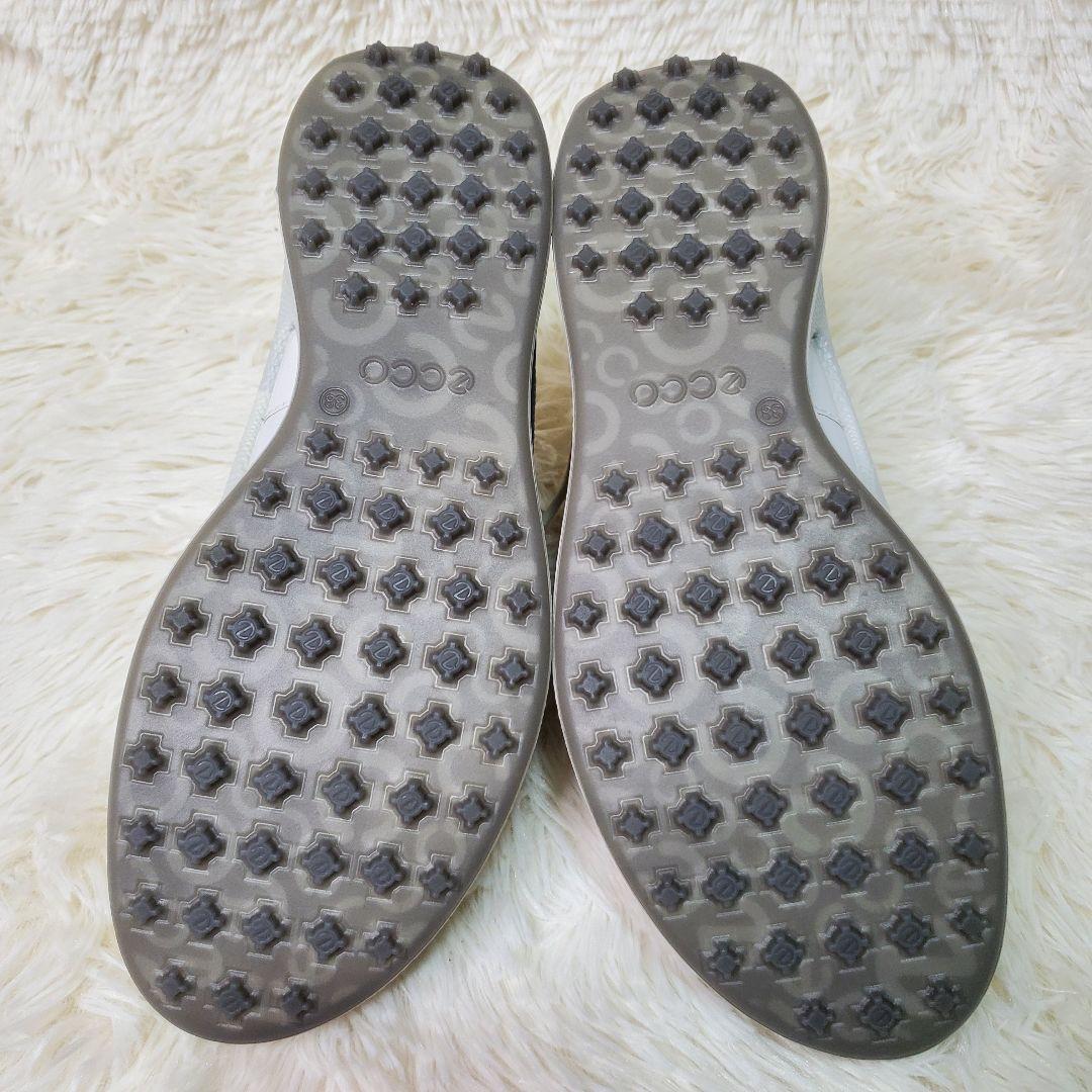 試着のみ】ecco ゴルフシューズ バイオム スパイクレス 24cm ホワイト