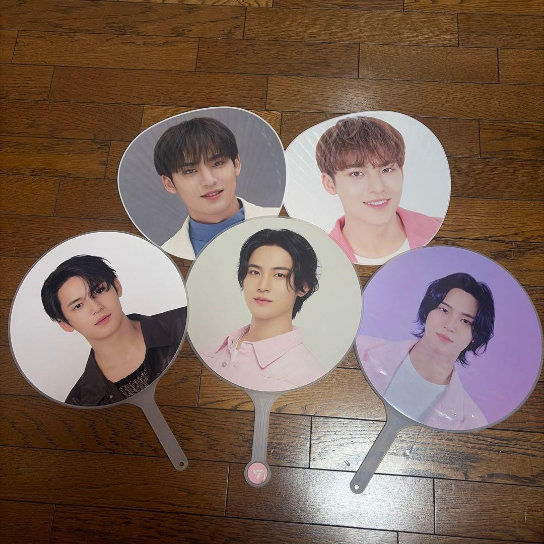 SEVENTEEN ミンギュ うちわ まとめ売り - メルカリ