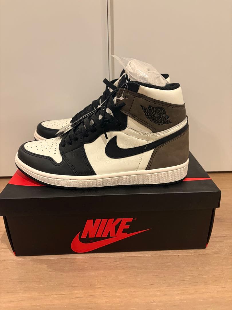 Nike Air Jordan 1 High OG モカ　ジョーダン