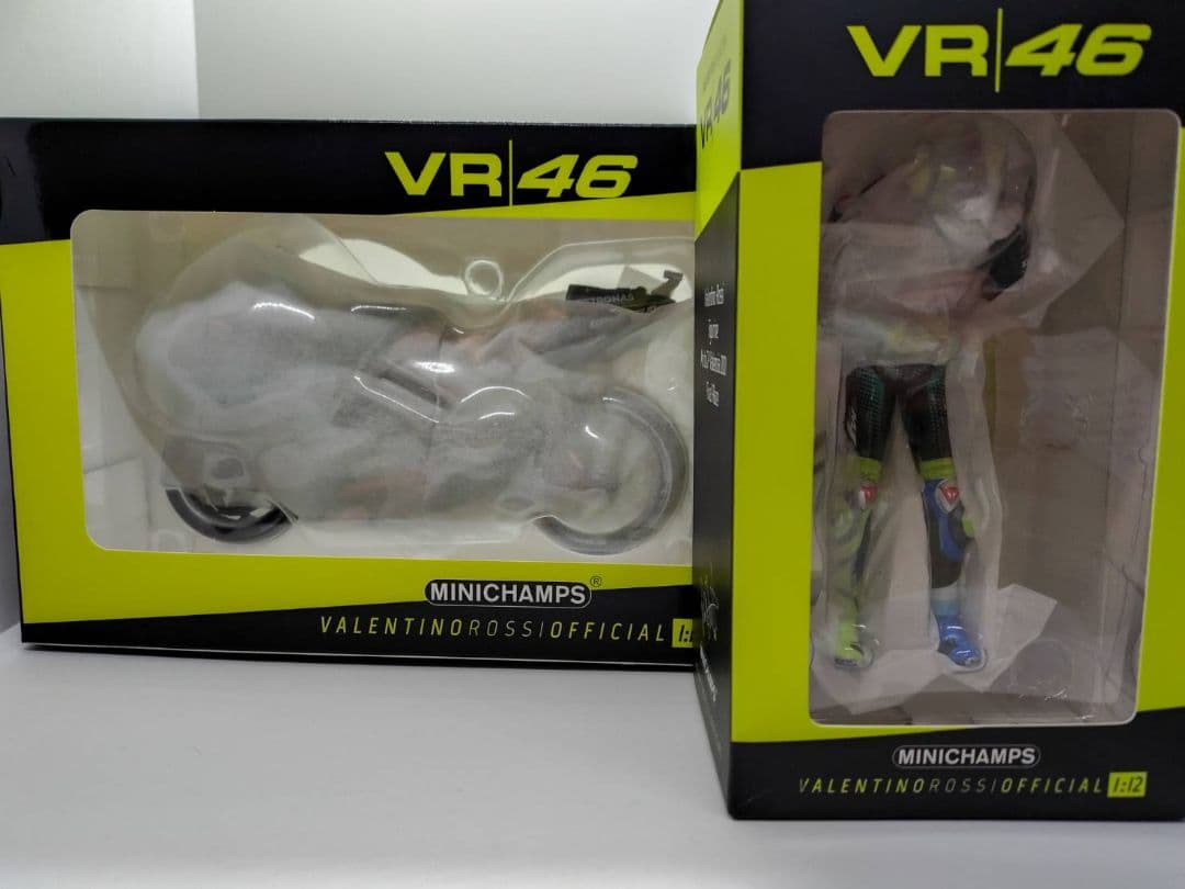 1/12 VR46 バレンティーノ・ロッシ フィギュアとバイクセット