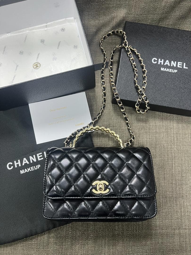 ✨VIP限定 状態良好 ブラック キルティングバッグ