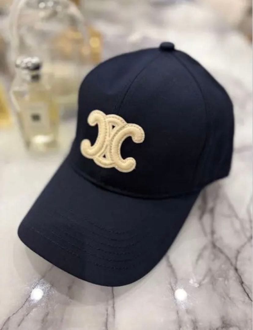 CELINE セリーヌ トリオンフロゴキャップ 「未使用・新品」