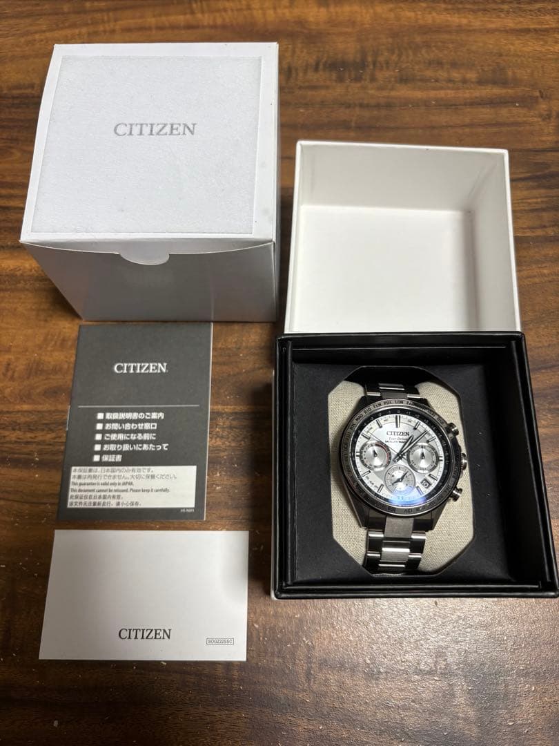 CITIZEN エコ・ドライブ サテライトウェーブ GPS チタン製