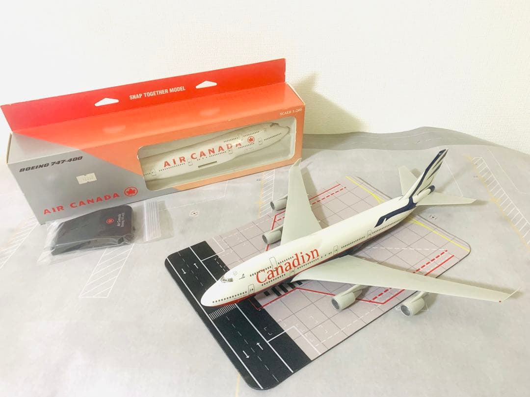 エレベストヒラヤマ航空‼️おまとめカナダ７４４／２機セット／ホーガン製中古品 B-Models 747-400 エアカナダ C-GAGN With Stand 1/200 [B-744-AC-08]