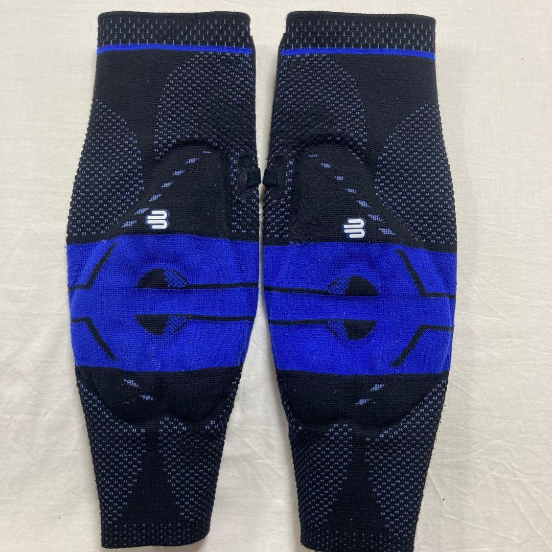 BAUERFEIND GenuTrain P3 膝用（左右セット）サイズ4