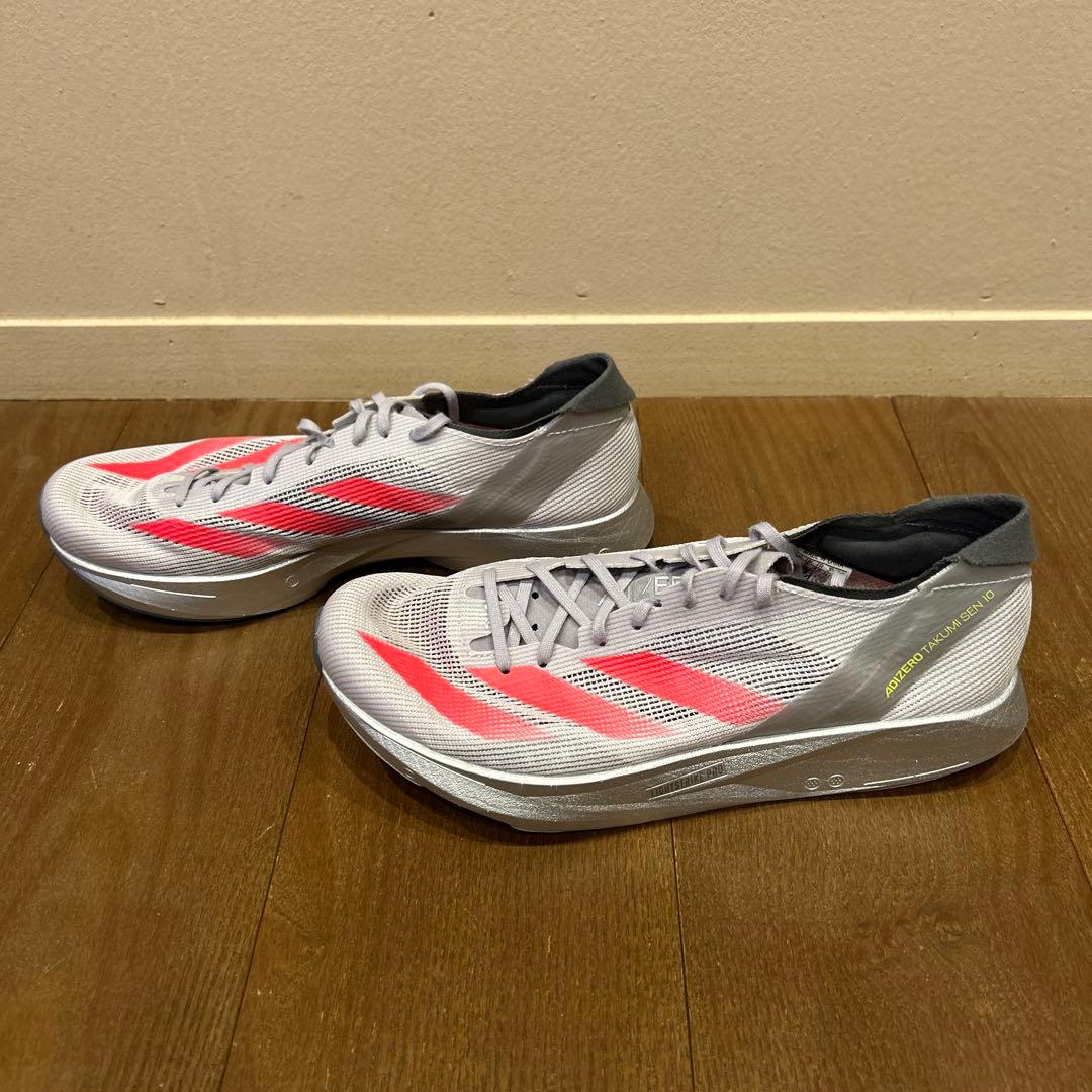 ほぼ新品 アディダス adidas アディゼロ タクミ セン 10 26.5cm