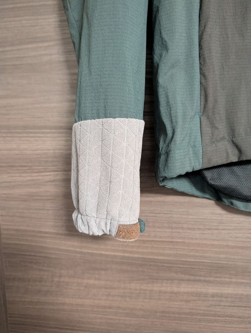 Nike GYAKUSOU ダークグリーン ウィンドブレーカー - メルカリ