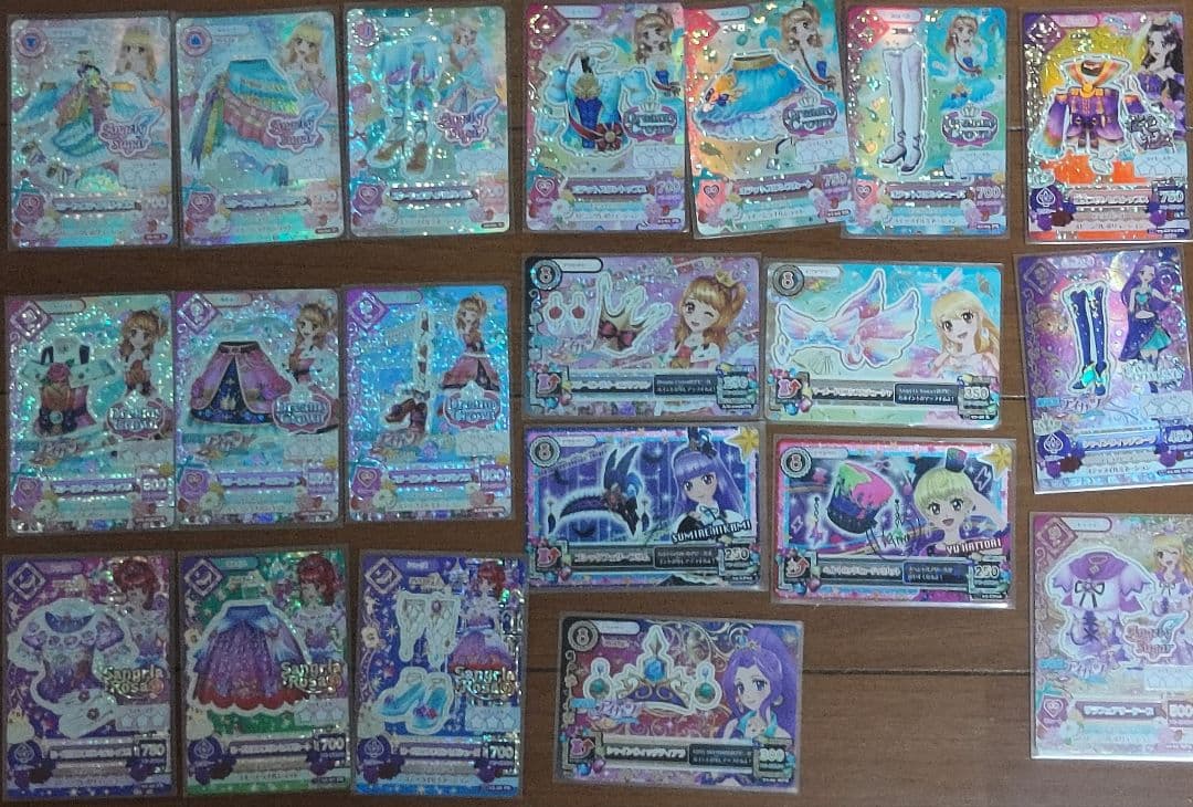 アイカツカード　まとめ売り980枚【値下げしました】