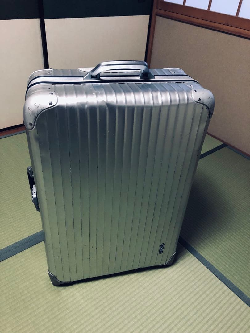 【値下げ】RIMOWAリモワシルバー スーツケース2輪キャリーケースビンテージ リモワ RIMOWA 925.52 シルバーインテグラル 2輪 キャリーケース