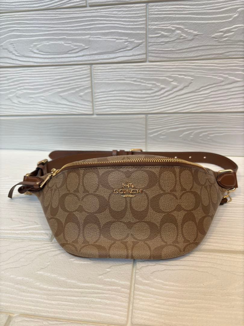 COACH シグネチャー ウエストバッグ ボディバッグ レザー 茶色