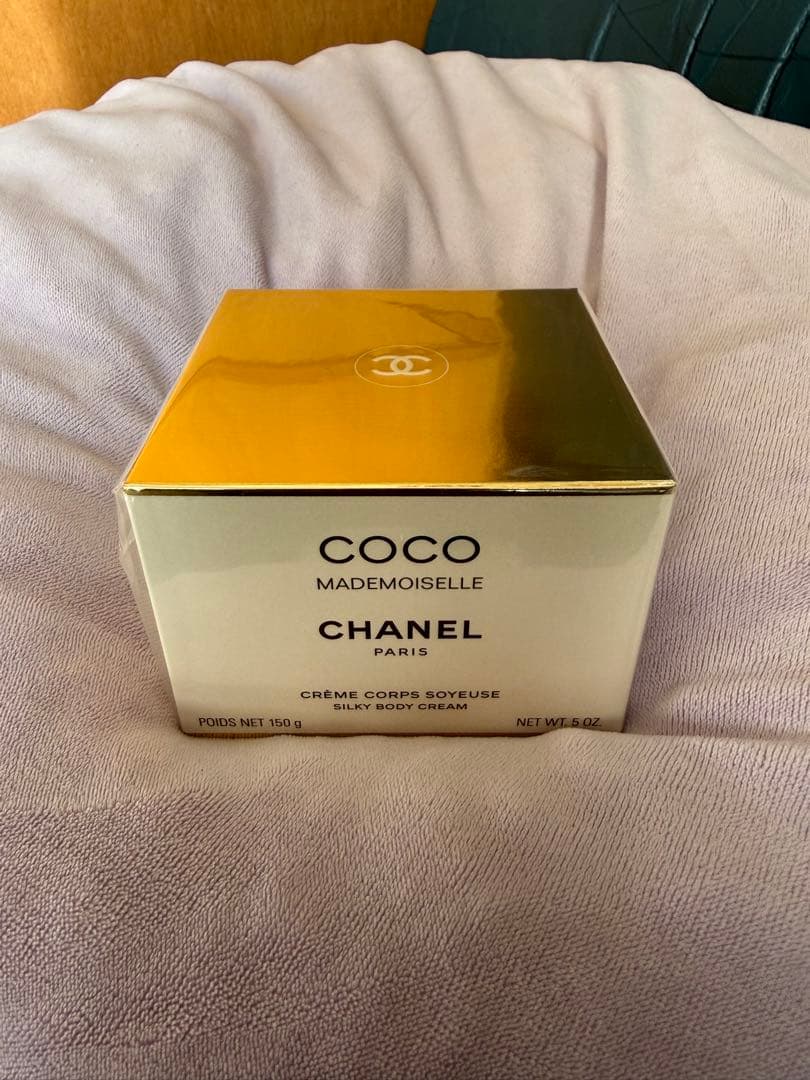 【新品】CHANEL ココ　マドモアゼル　シルキー　ボディ　クリーム