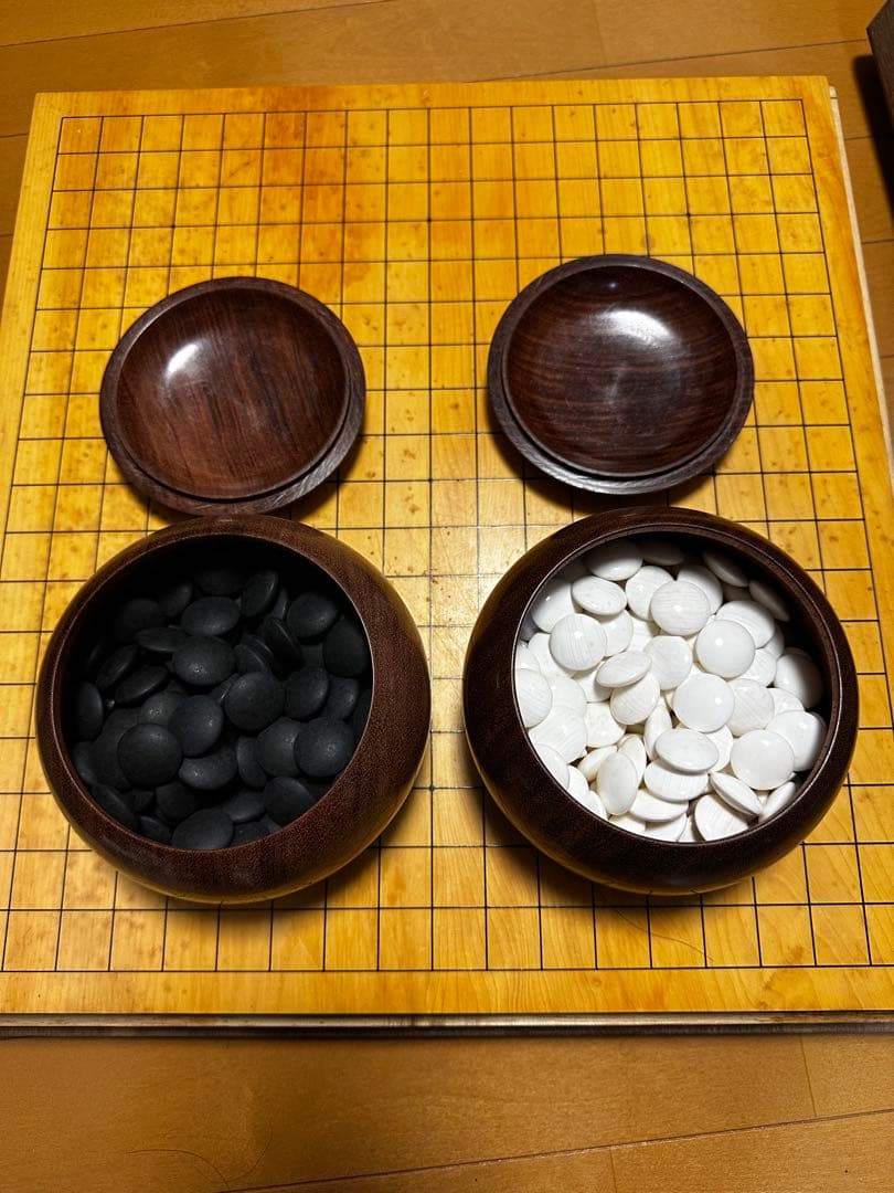 卓上碁盤　蛤白石9mm 那智黒黒石9mm