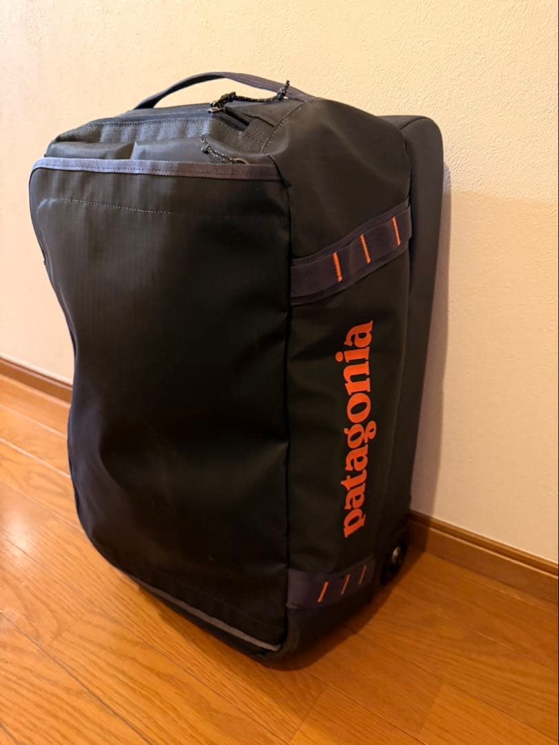 patagonia キャリーカート ブラック パタゴニア Patagonia キャリーケース ブラックホール WHEELED DUFFEL