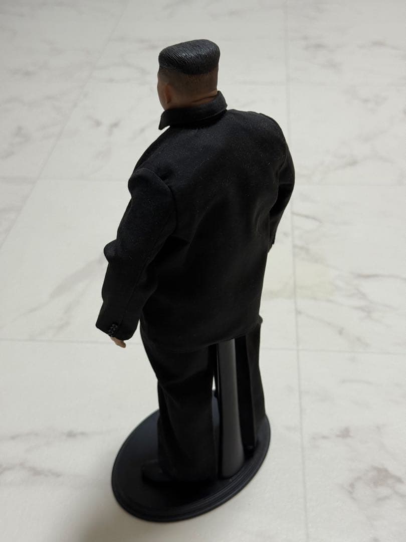 金正恩総書記 1/6 フィギュア キムジョンウン 金正恩 北朝鮮 - メルカリ