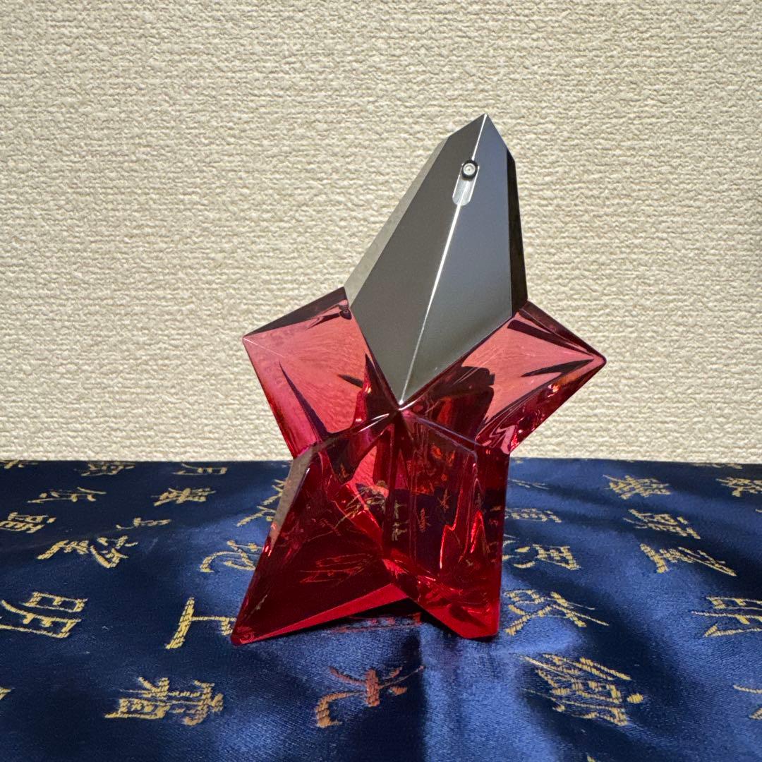 ティエリーミュグレー香水　エンジェルノヴァ