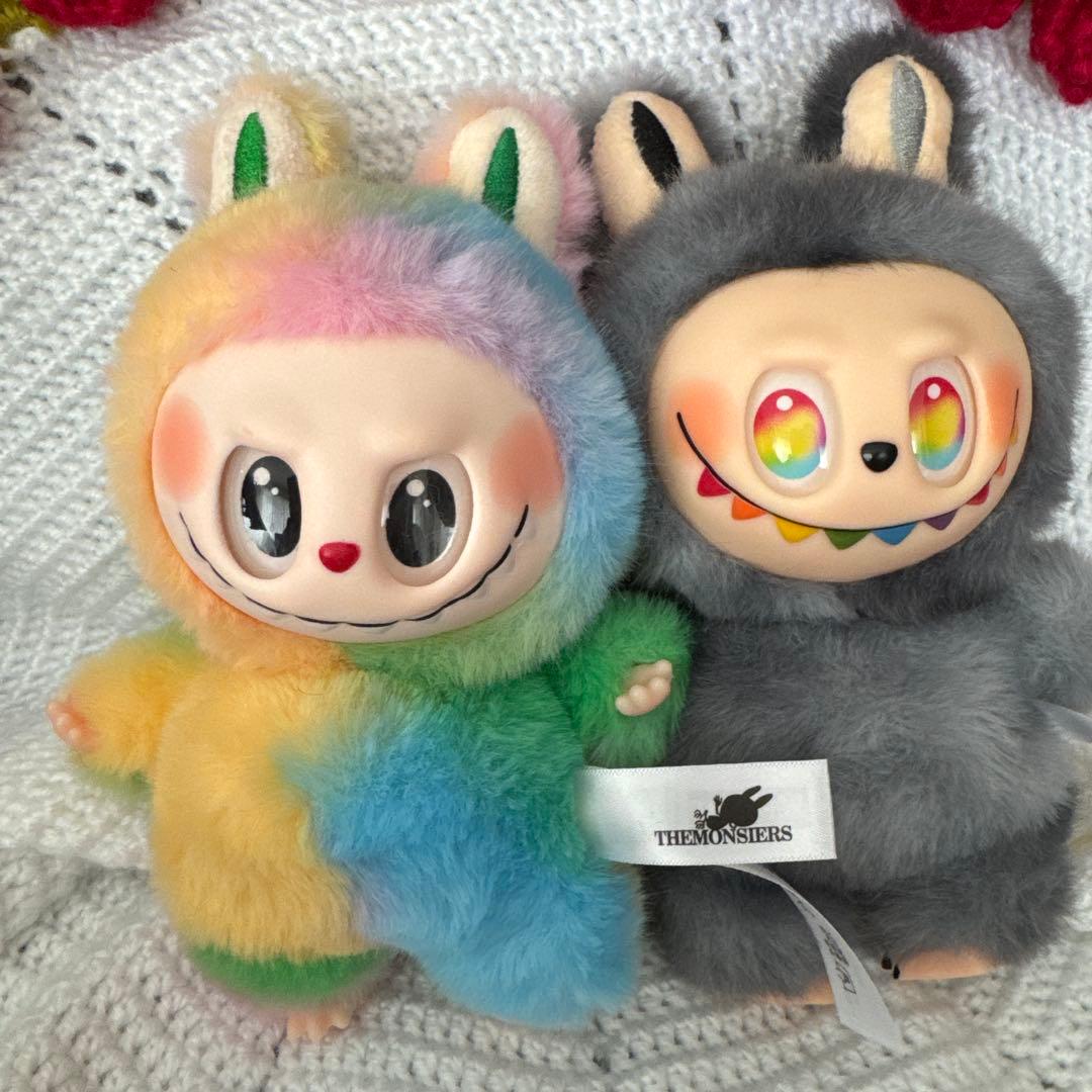 ラブブ Labubu 海外限定 2体セット シークレット ジモモ ラブブ Labubu 海外限定正規品 2体セット ジモモ - メルカリ