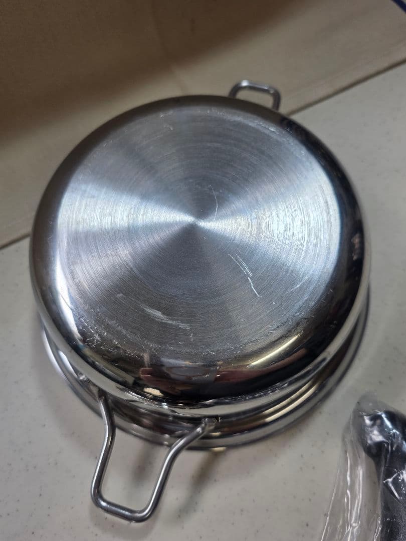 SALADMASTER （1コート）深型鍋 □中古□ - メルカリ