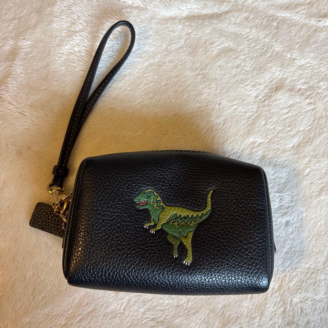 美品coach レキシー　デザイン 黒 ケース　コーチ恐竜