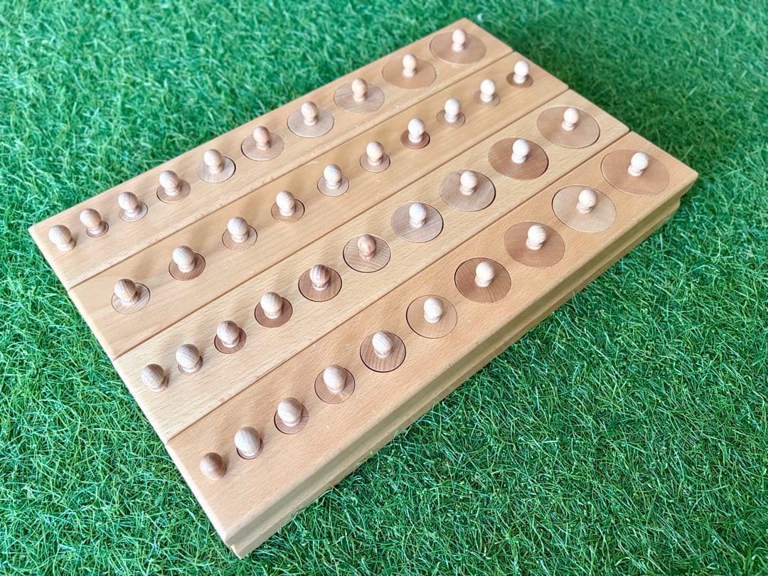 【美品】 ◆モンテッソーリ教具◆円柱さし（大）◆4本セット◆モンテママ購入品◆