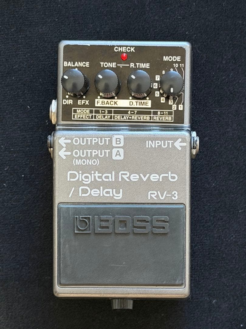 ギター BOSS RV-3 Digital Reverb / Delay