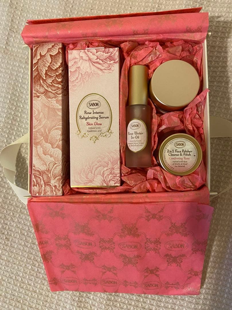 SABON ギフトボックス入り フローラルセット