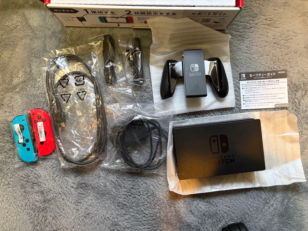 美品】Nintendo Switch 本体 付属品完備 動作良好・SDカード付 - メルカリ