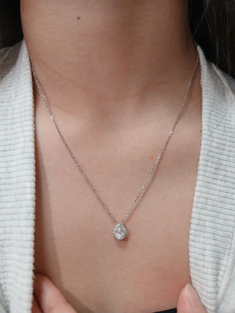 ペアシェイプ ネックレス