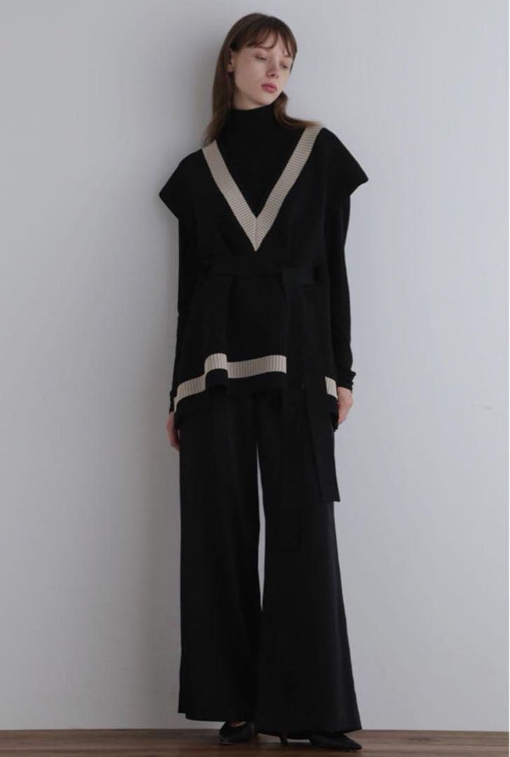 LE PHIL ルフィル スポンディッシュラインニット ベスト ジレ ADORE