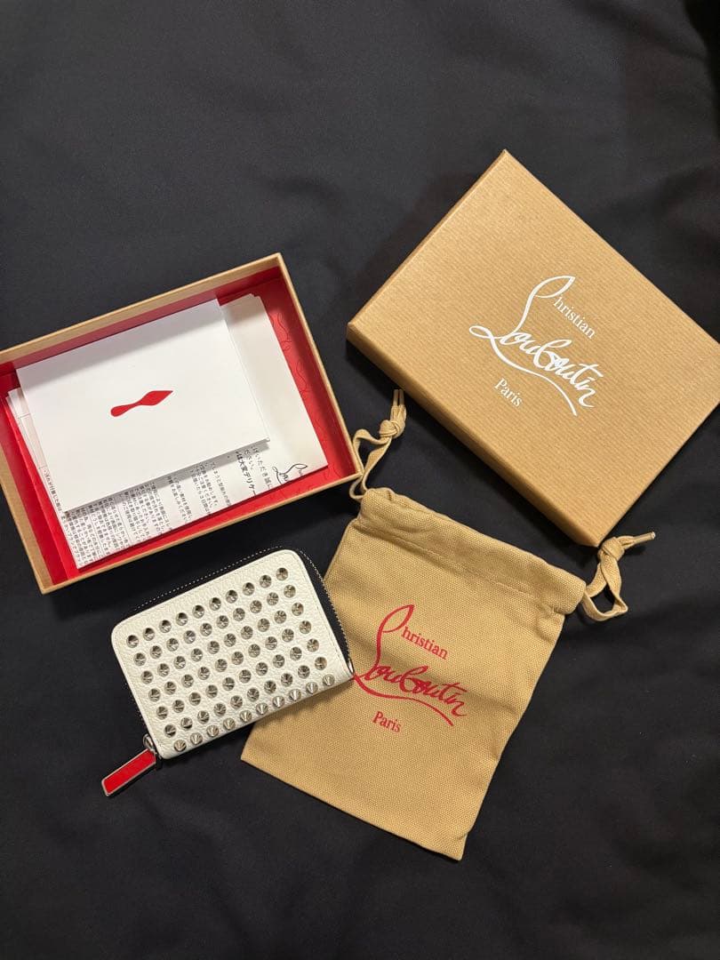 【Christian Louboutin】ケースクリスチャンルブタン